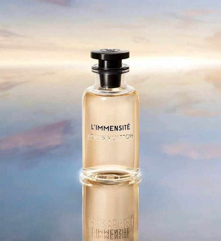[26] Louis Vuitton L'immensite