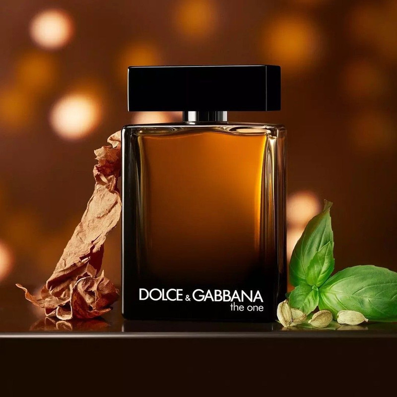 [32] Dolce & Gabbana The One