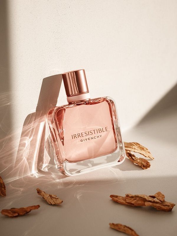 [47] Givenchy Irresistible