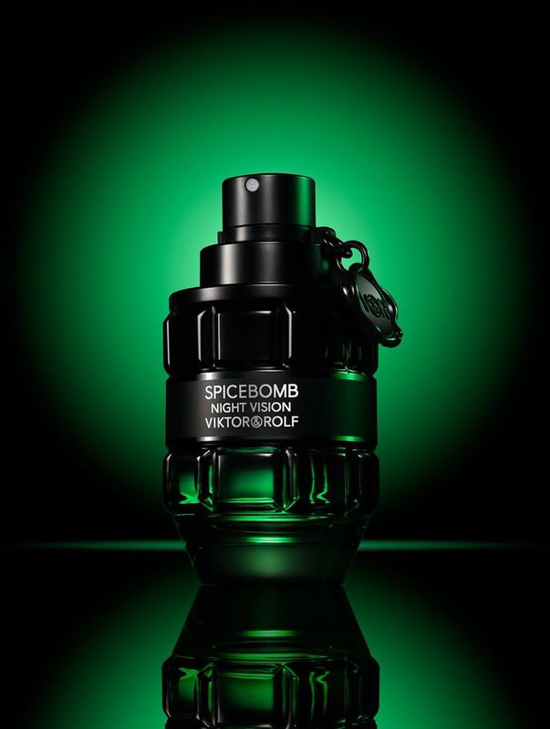 [54] Viktor & Rolf Spicebomb Night Vision